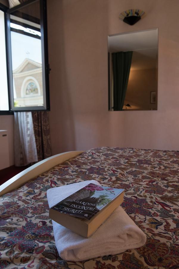 Hotel Tessarin Taglio Di Po Екстер'єр фото
