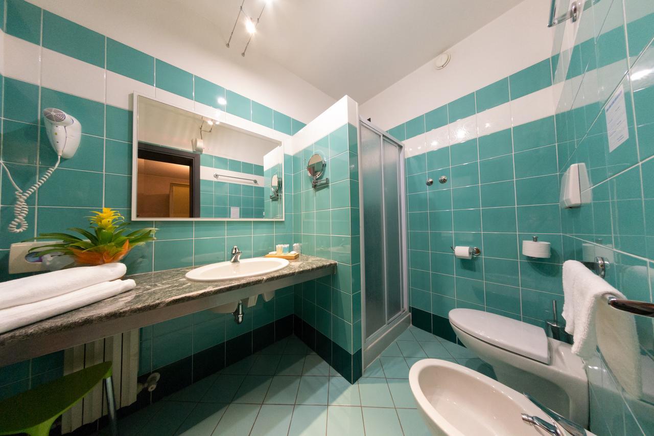 Hotel Tessarin Taglio Di Po Екстер'єр фото
